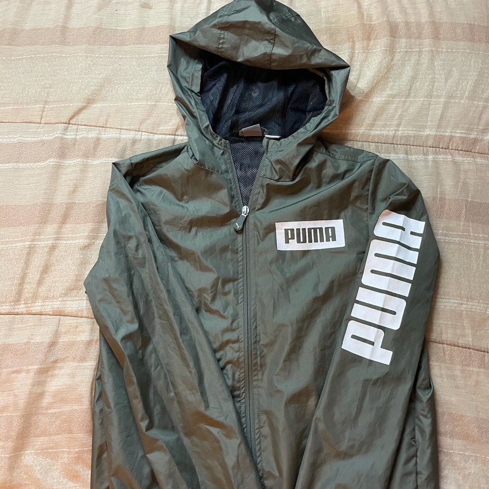 PUMA Windbreaker